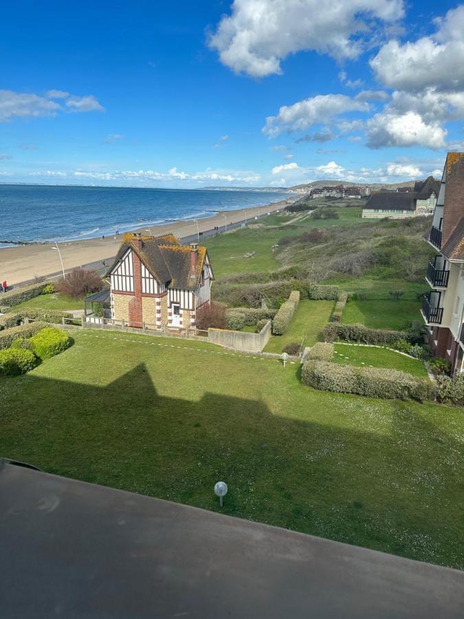 Studio Les Marines - Belle Vue Mer กาบูร์ก ภายนอก รูปภาพ